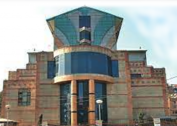 निर्देशक वाम्बुलेको पिताको पटेल्लोको सल्याक्रिया