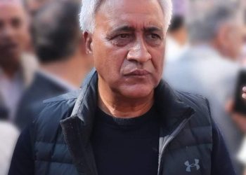 सिलिन्डर पड्केर संसद घाइते