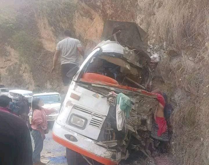 सिन्धुलीको फिक्कल गाउँपालिका ४ कुहिभिरमा दुर्घटना, ५ जनाको स्थलमै मृत्यू