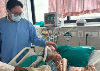 मन्त्री किराती पितृशोकमा